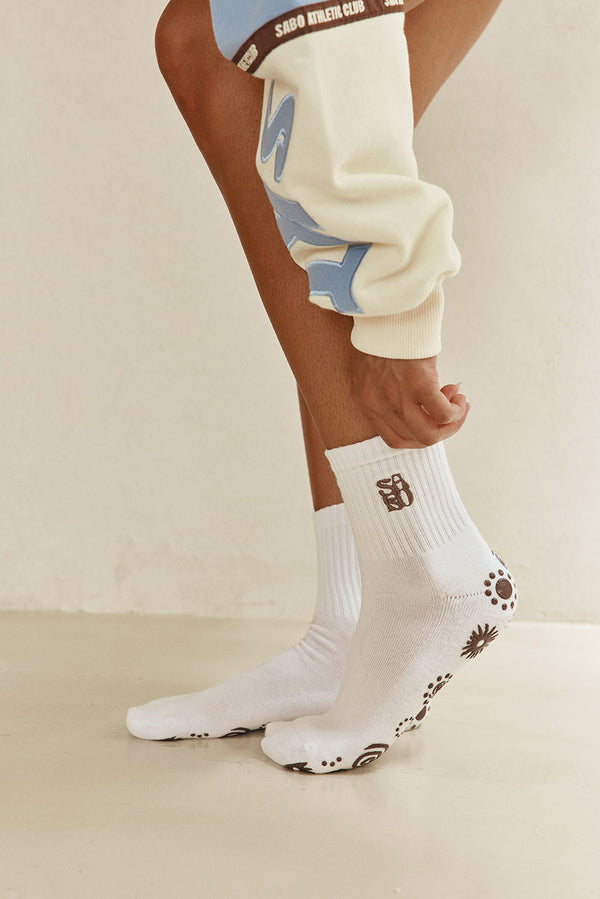 Imprint Grip Socks - Chocolate