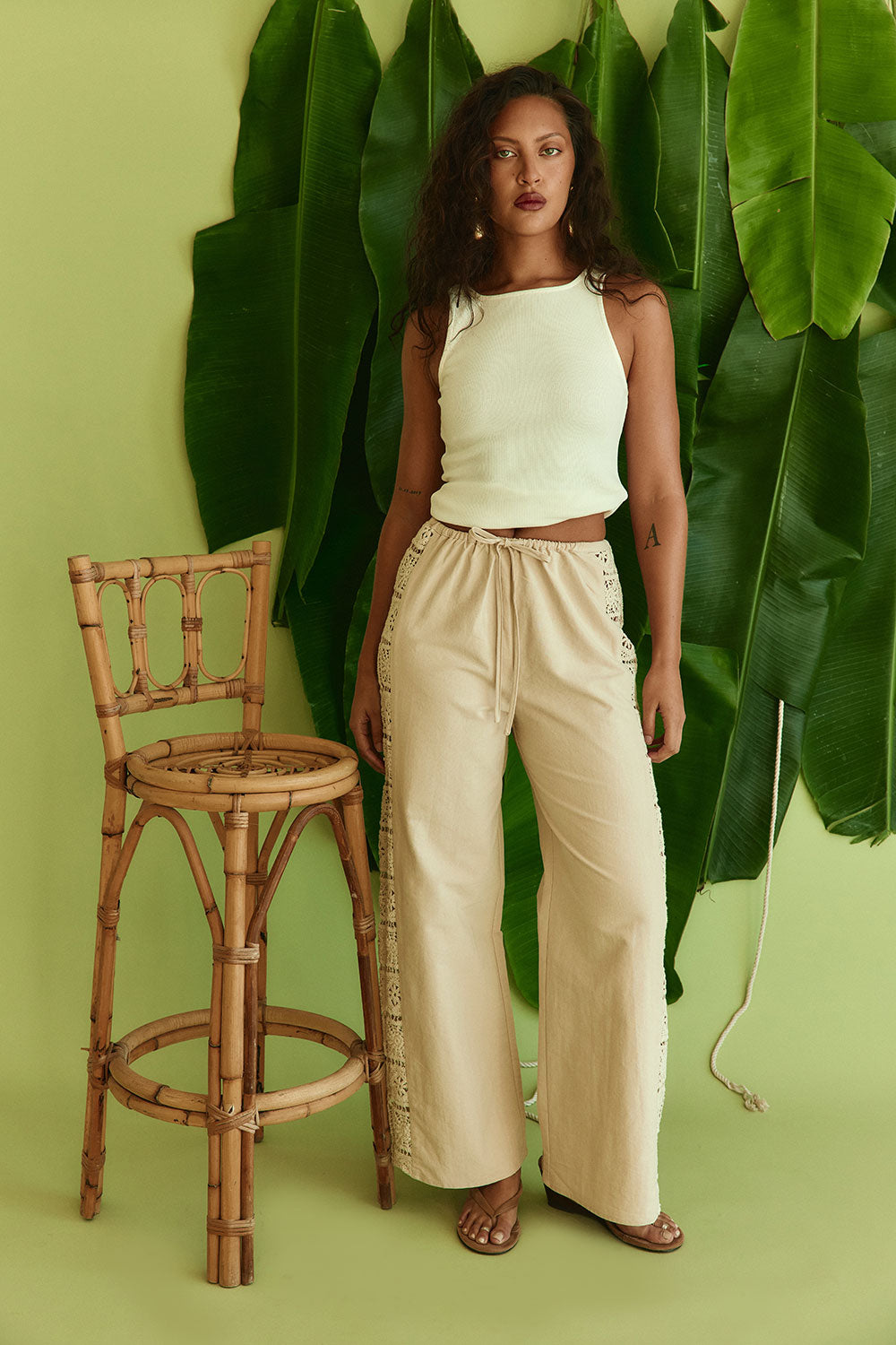 ボルトンワンダラーズGK #22 ヤースケライネン XL ショーツセット Beige Lace Panel Elastic Drawstring Reya Pants – SABO