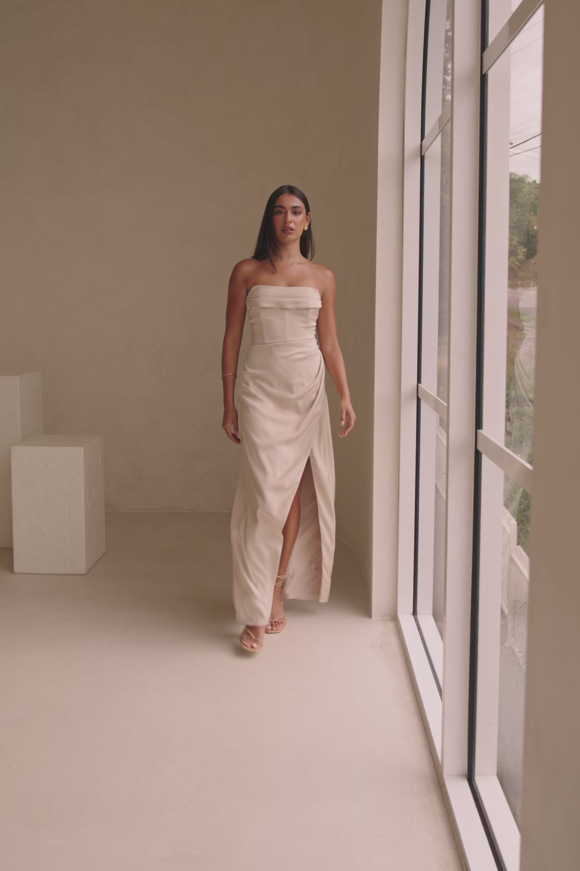 Pela Midi Dress