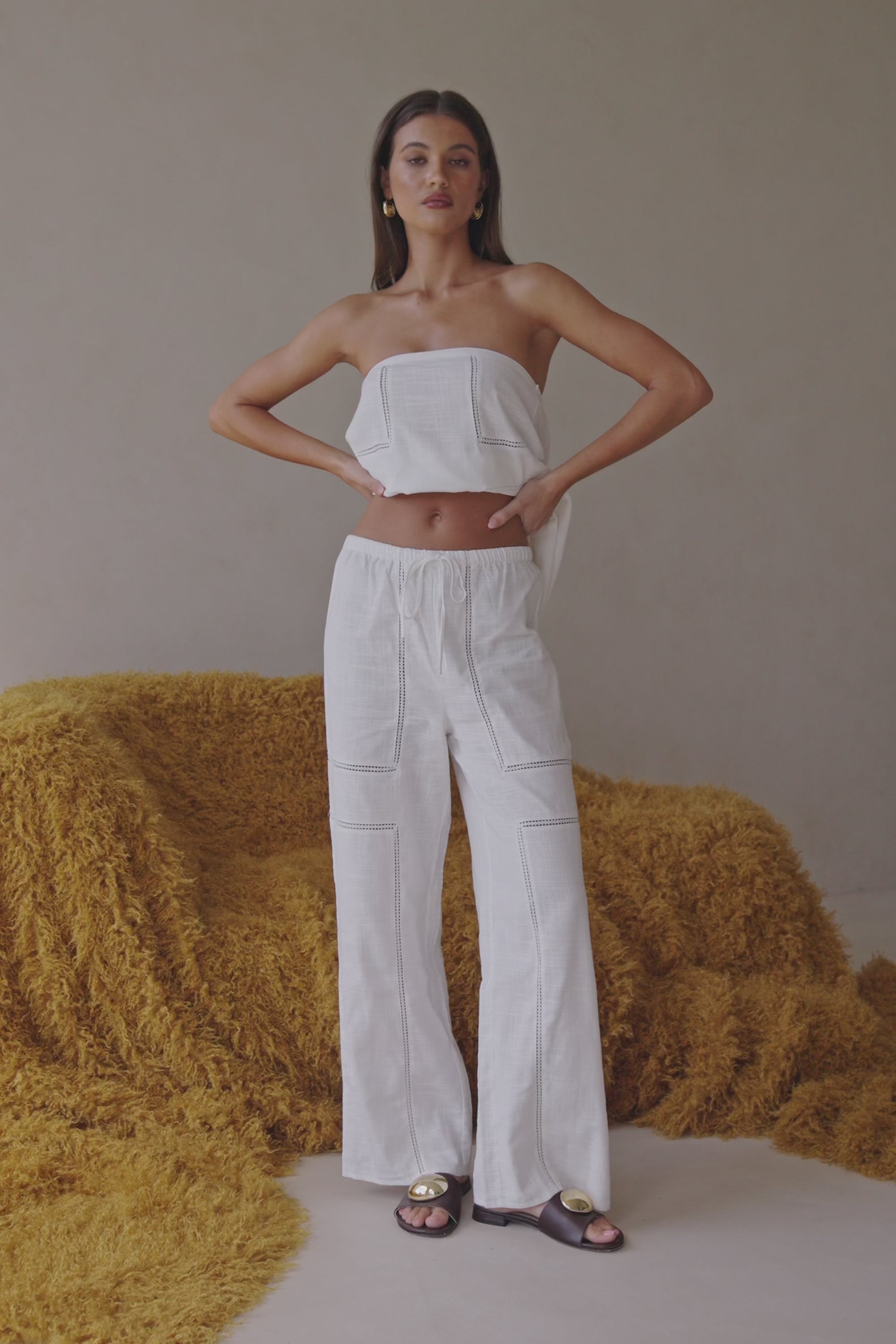 White Cheesecloth Elastic Drawstring Carissa Pants – SABO