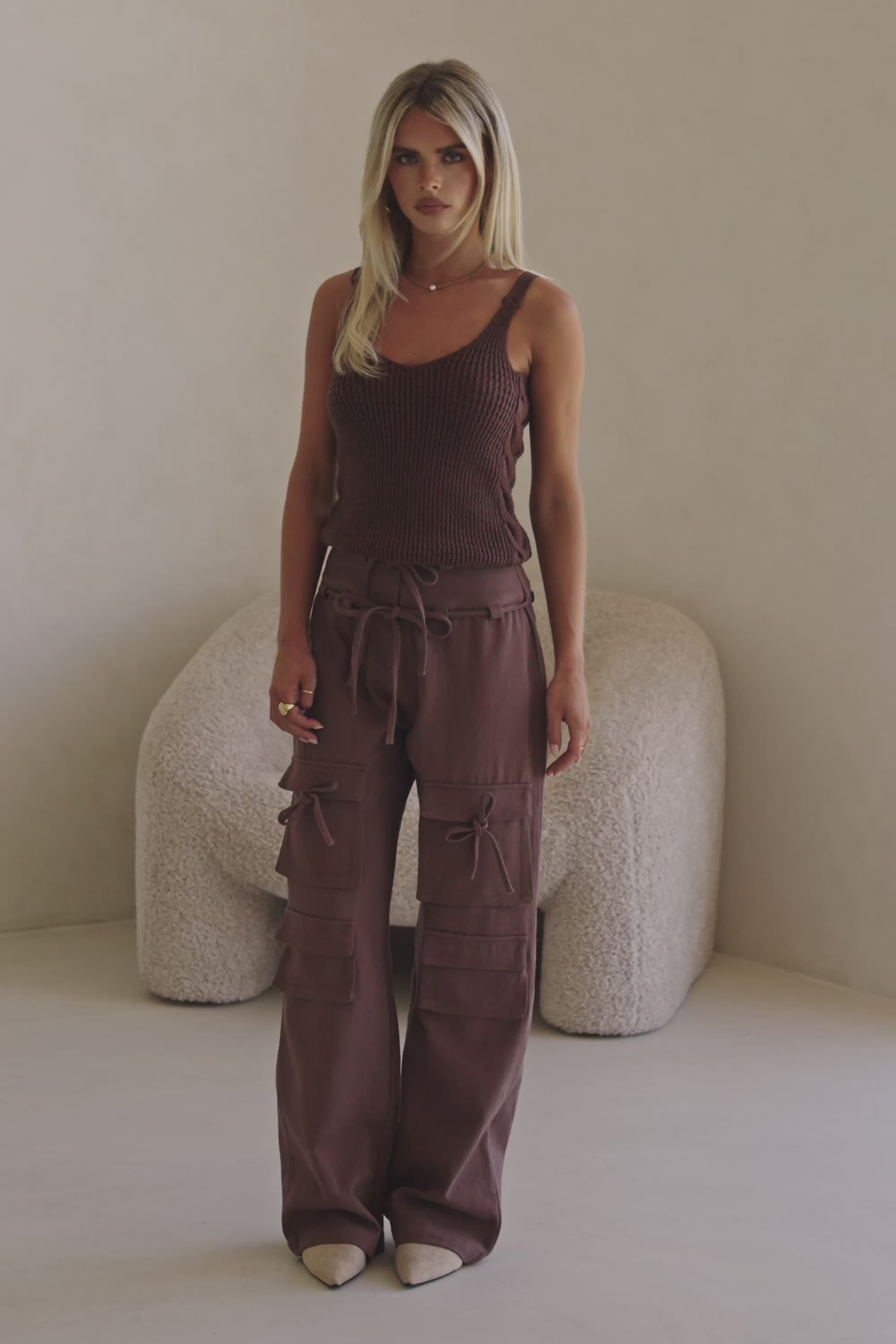 Chocolate Brown Pocket Cargo Jaicee Pants – SABO