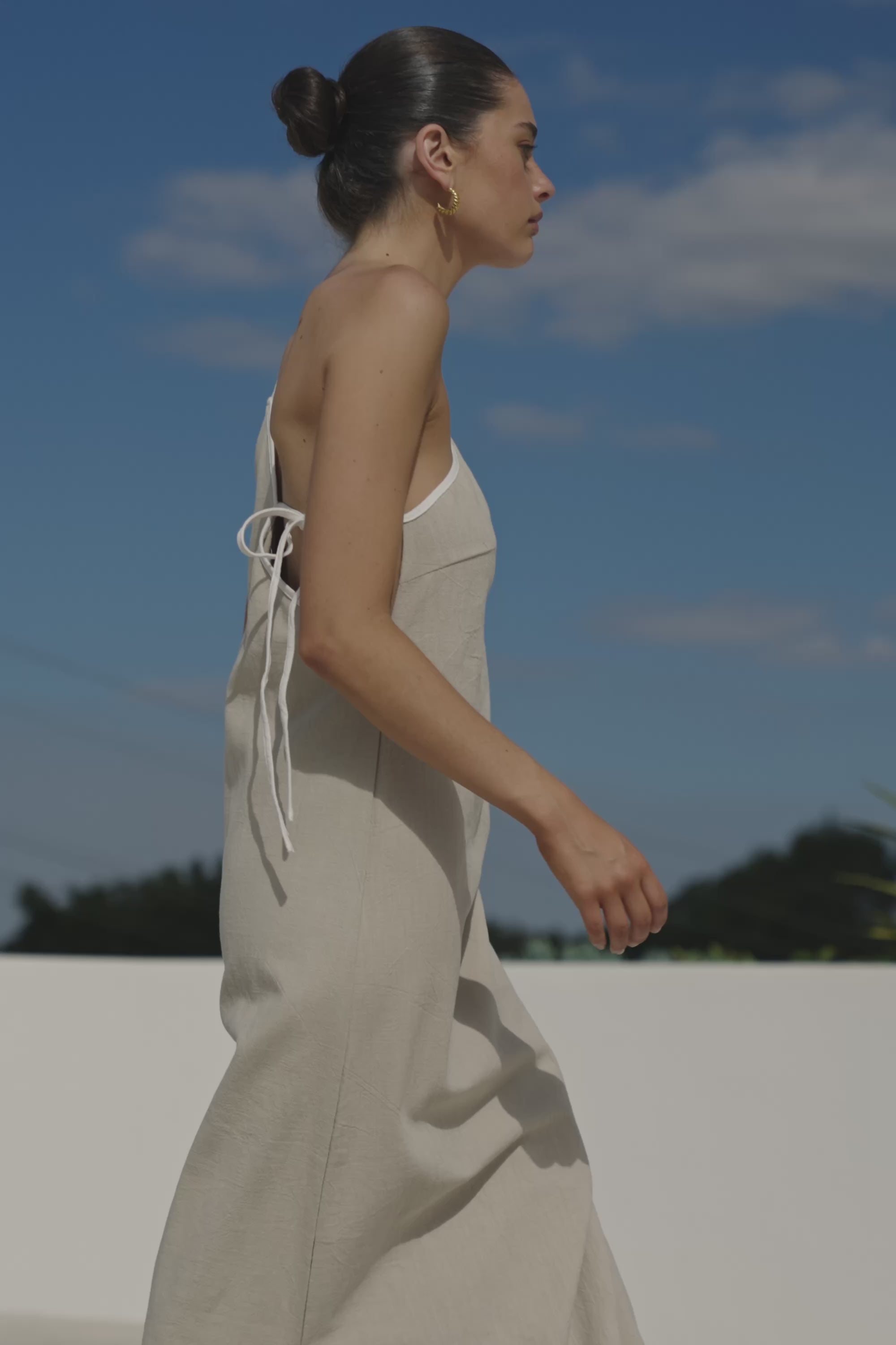 Jayden Split One Shoulder Maxi Dress - Tan & White – SABO