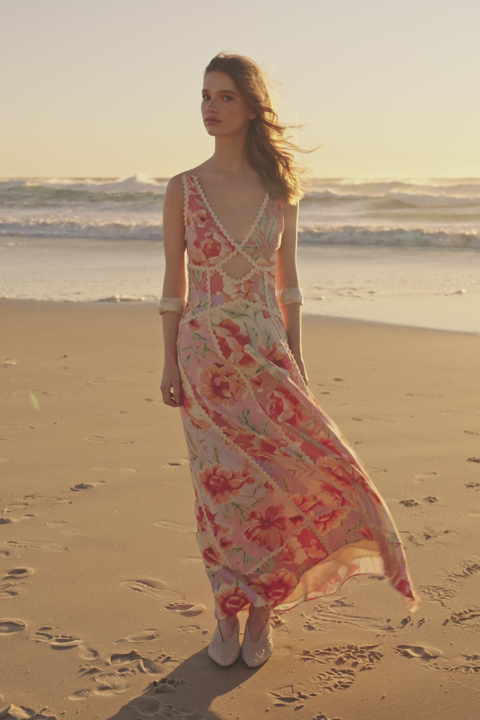 Pink Desert Rose Print V Neck Maxi Evia Dress – SABO