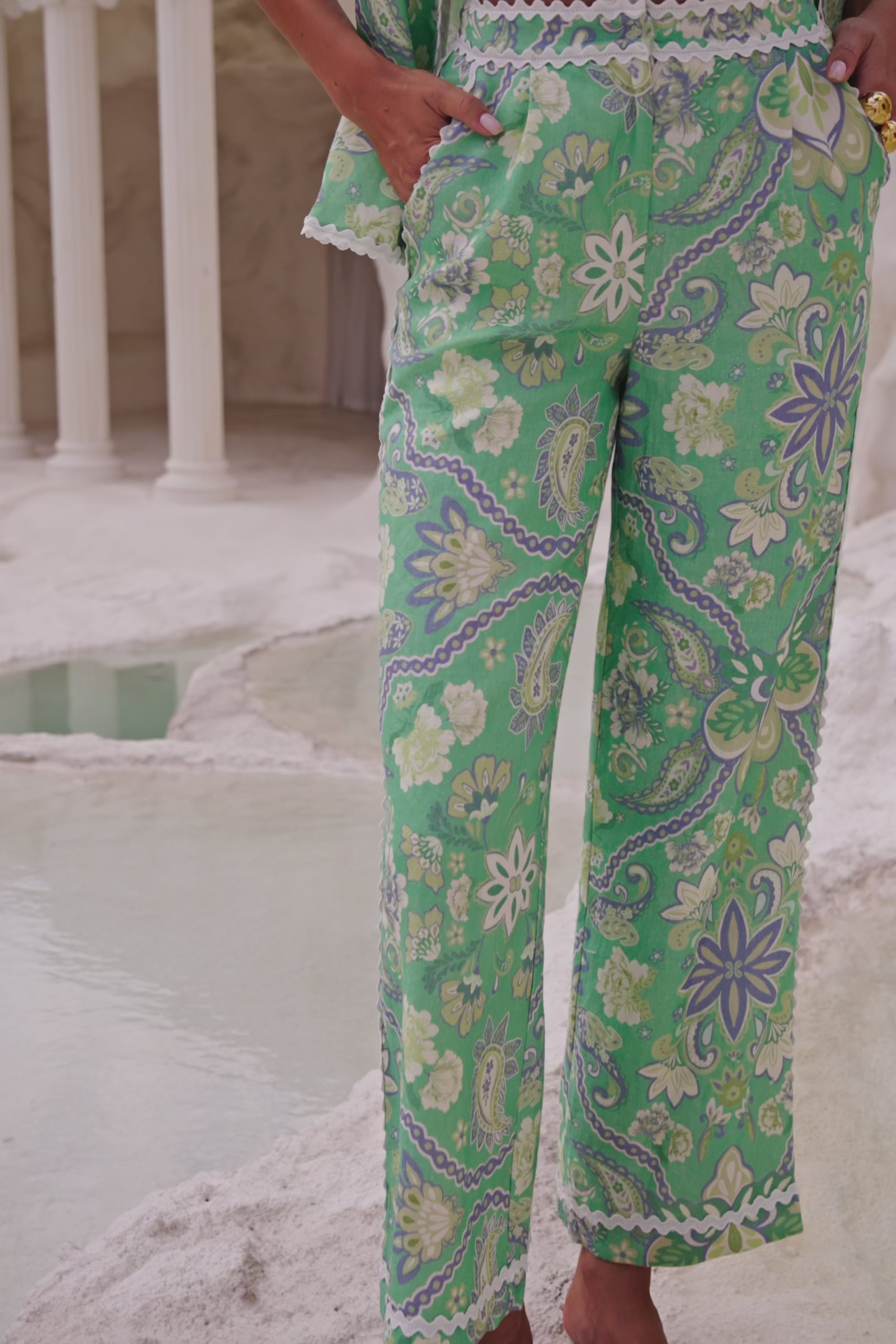 Green Floral Heritage print Kelia Trouser Pants – SABO