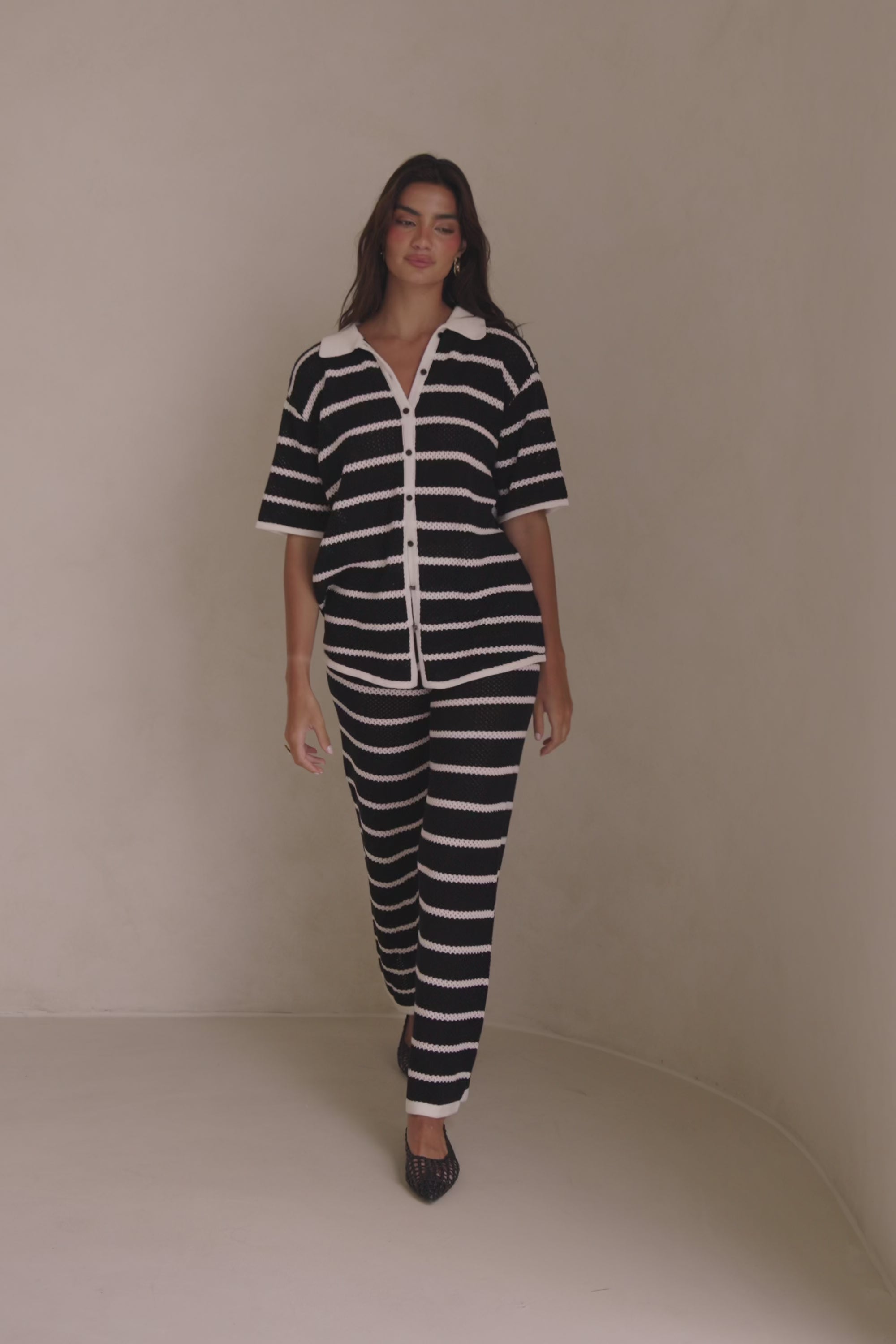Black And White Stripe Knit Button Up Collar Mia Top – SABO