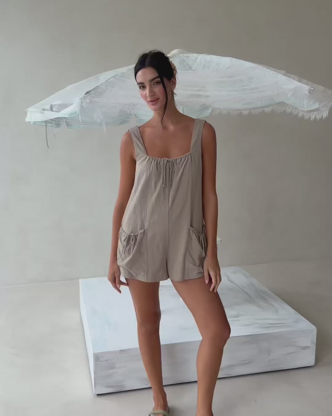 Brita Playsuit - Khaki