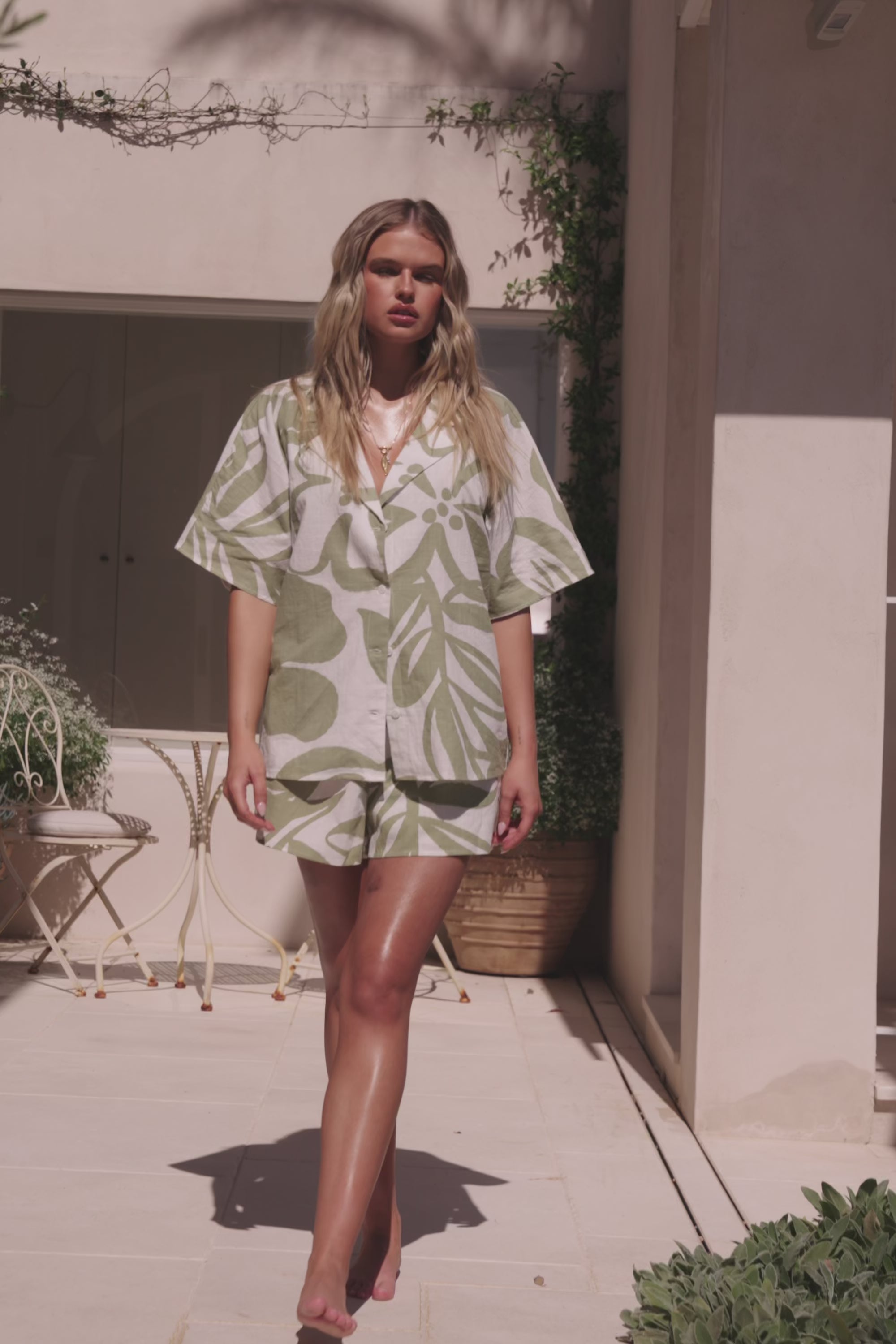 Green Paradisus Floral Print Button Up Senoa Top – SABO