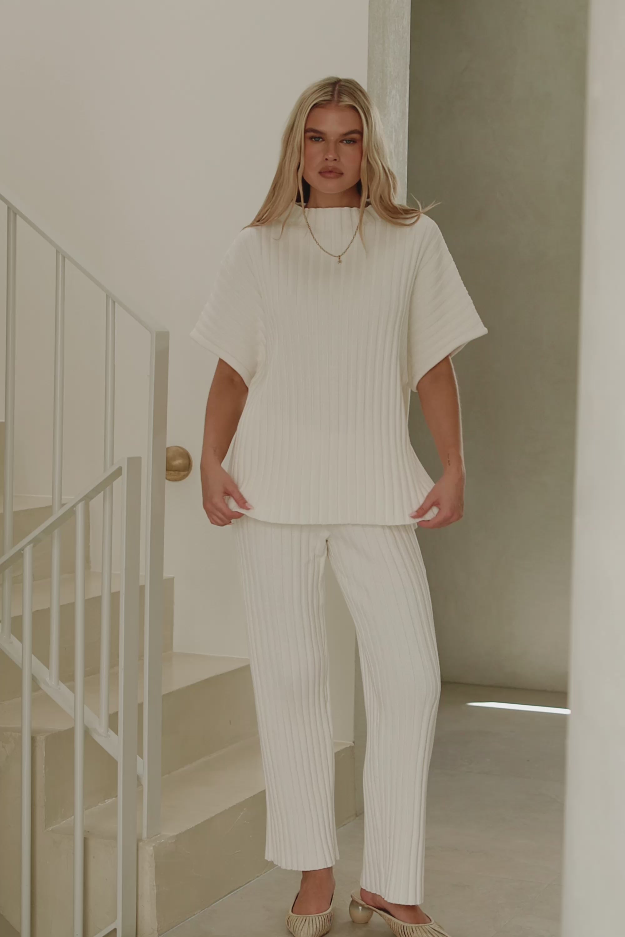 CELINE　ホワイト系Top's Celine Ribbed Knit Top - White – SABO