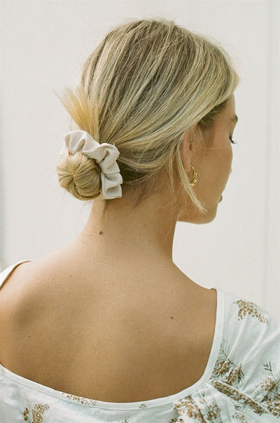 Suki Scrunchie - Beige