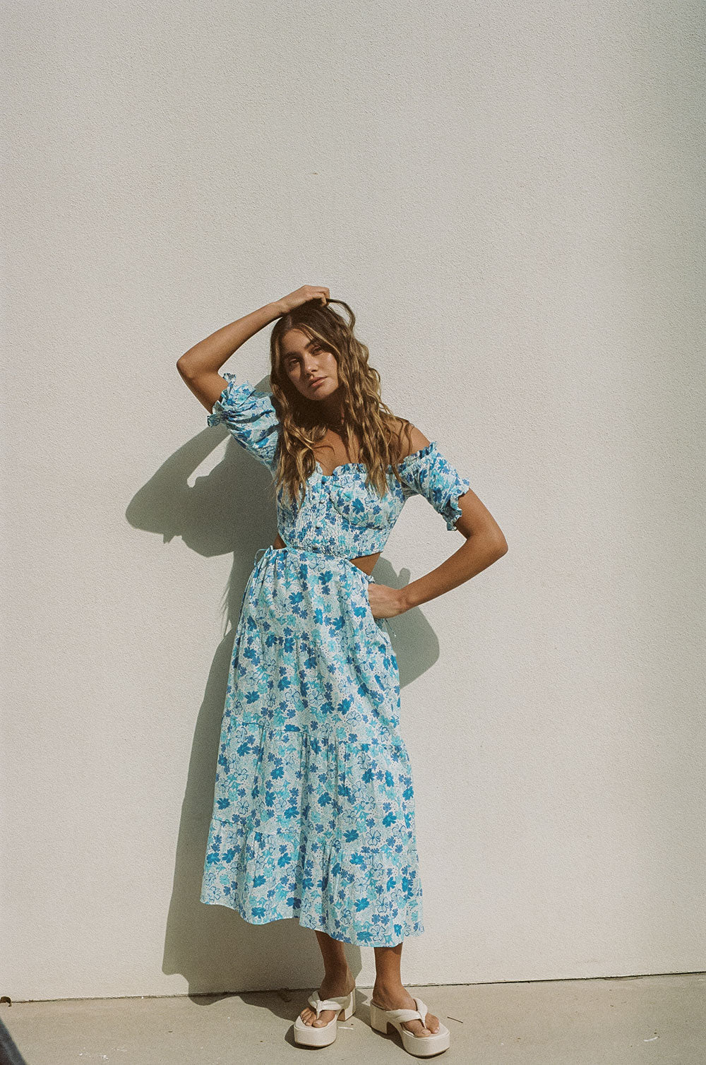zara puff sleeve midi dress BALLOON SLEEVE PRINTED MIDI DRESS - Multicolored